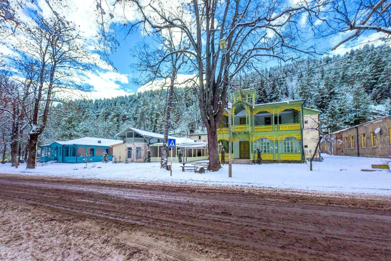 Lalo Hotel Абастумани Экстерьер фото